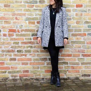 Banana Republic - Black/White Herringbone Double Breasted Blazer Coat (Size XS)